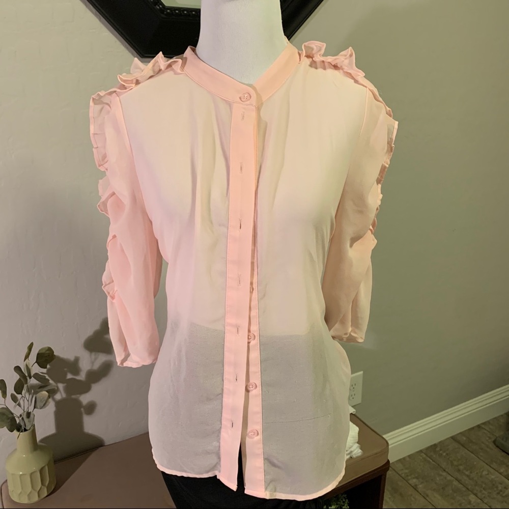 Who What Wear medium pink ruffle button down